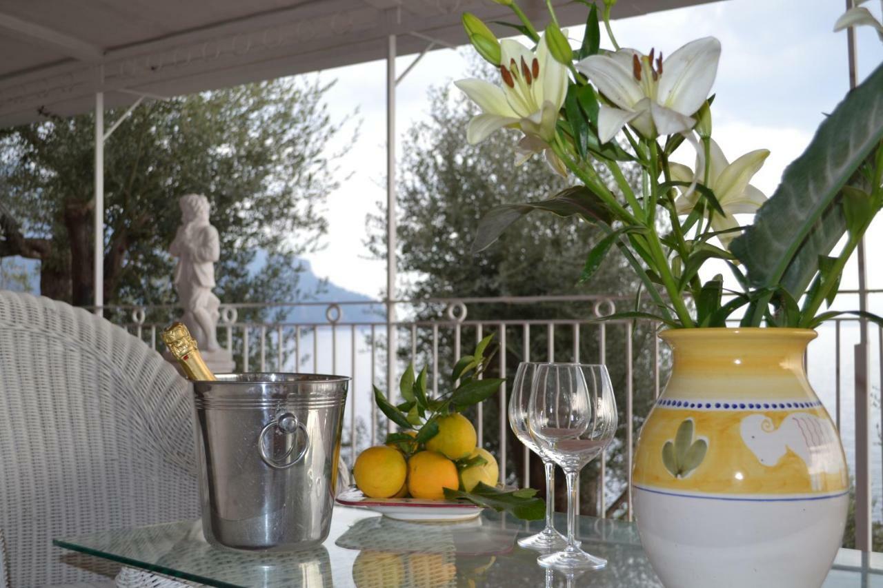 Villa Petit Ludovica Ravello Exteriör bild