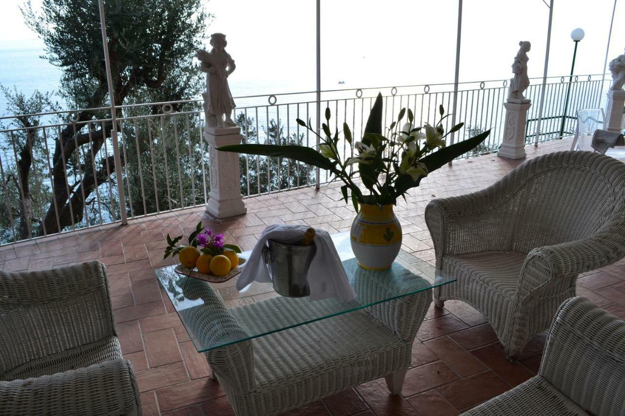 Villa Petit Ludovica Ravello Exteriör bild